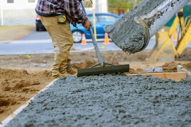 Best Custom Concrete Contractor  in Murraysville, NC